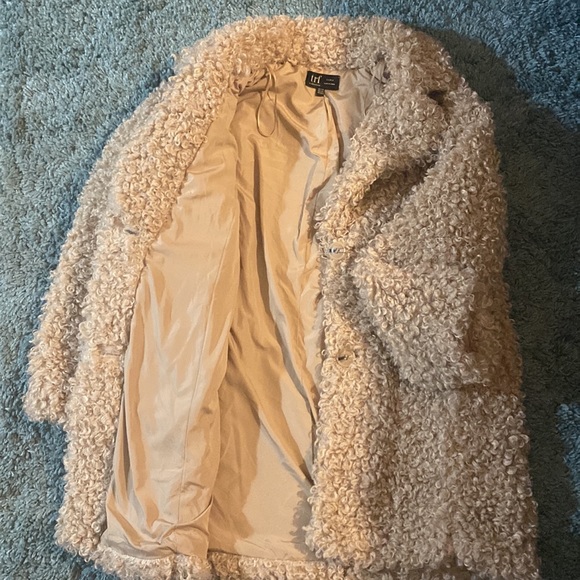 Zara Teddy Coat - Picture 4 of 5